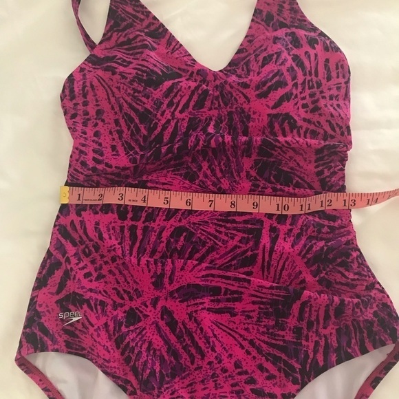 Speedo Women’s One Piece Swimsuit. Size 10 - Picture 7 of 11
